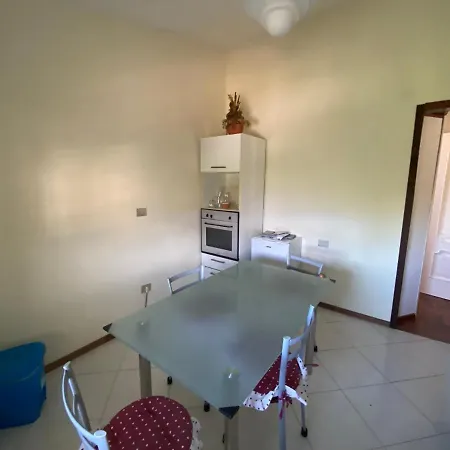 Bilocali Francy E Niki Apartment *
